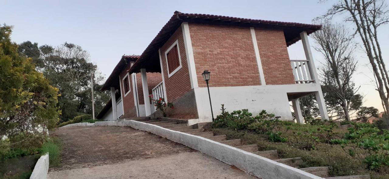 Pousada Pedacinho Do Ceu- Chale 1 クーニャ エクステリア 写真